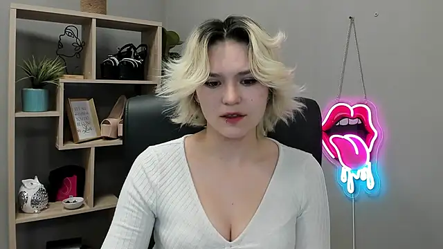 แชท XXX สดของ SweetLilyxo