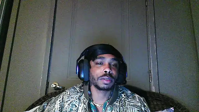 anthonyroth's Live XXX Chat