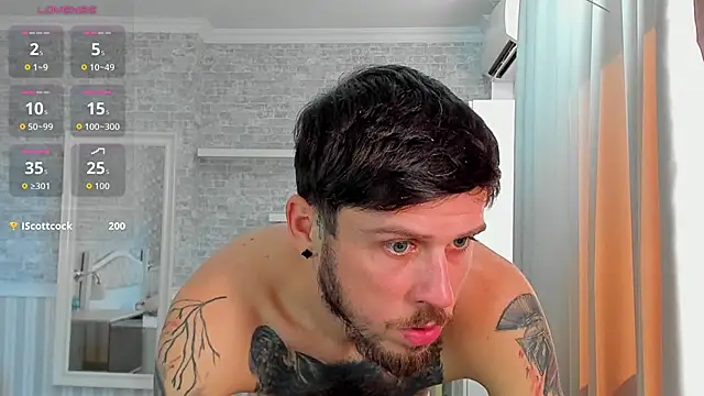 צ'אט XXX בשידור חי של JonahShaw