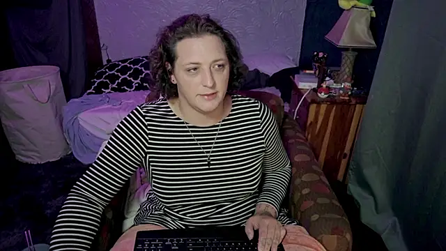 Abagail_soft: απευθείας συνομιλία ΧΧΧ