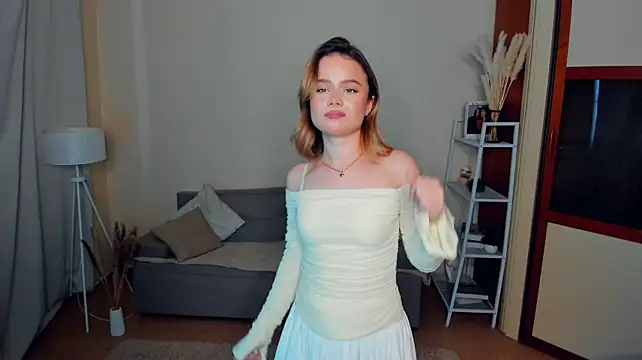 RuthieSaris' Live XXX Chat