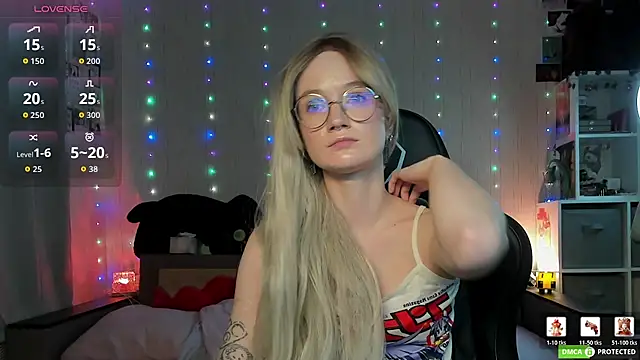 Chat +18 de JulietFowler ao vivo