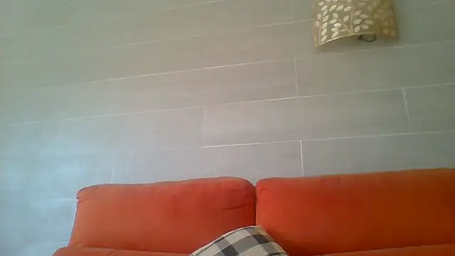 צ'אט XXX בשידור חי של tuggy59