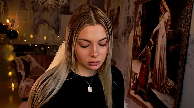 Chat +18 de HyileyClark ao vivo