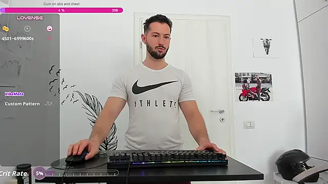 ZackFraser 现场XXX聊天