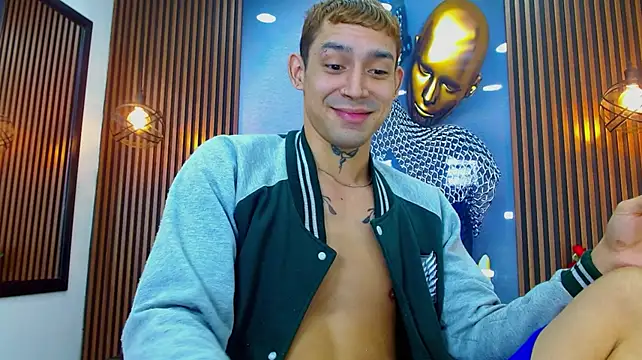 DarkHuntter Live XXX-Chat