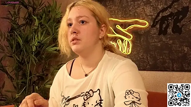 Lollybunnyy XXX чат на живо