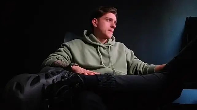 FelixStarkk's Live XXX Chat