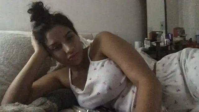 Chat +18 de YourFavouriteSecret1 ao vivo