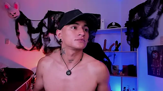 LiamDeepsn Live XXX chat