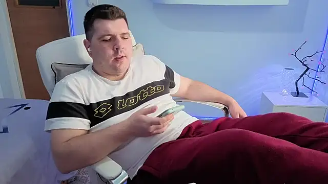 JasonJacks: онлайн-секс-чат