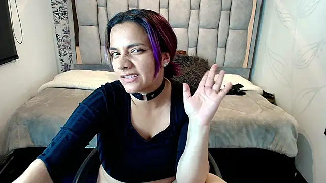 Kiara_Cruz__ Chat XXX live