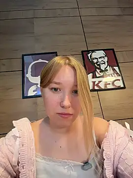 -NaughtyAngel-n Live XXX chat