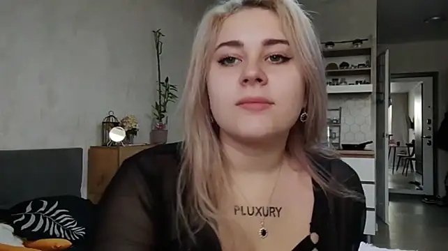 IsaWhitton Live XXX-chat