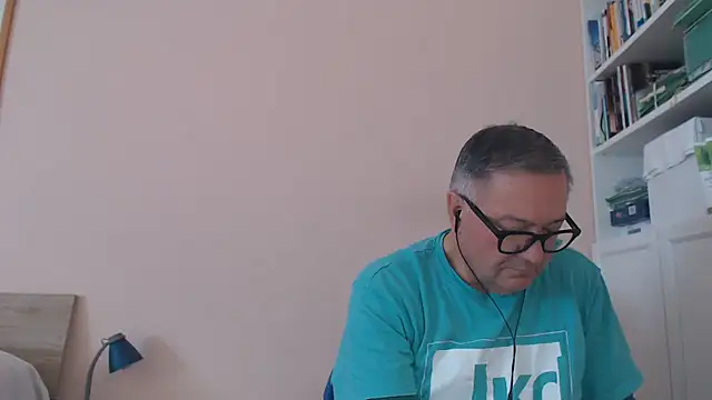 XXX chat uživo modela YOU6me