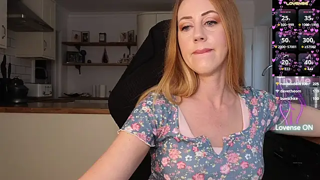 Živý XXX chat stripmequick