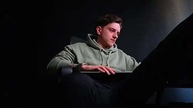 FelixStarkk Live XXX-chat