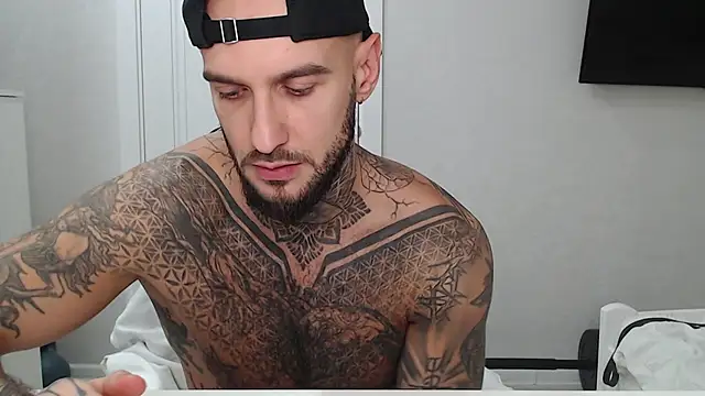 maxi_foxxx Live XXX Chat