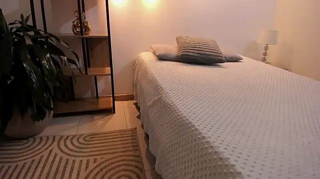 FenixAltheaxxx Adlı Modelin Canlı XXX Sohbeti