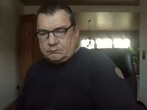Nobbie444 Шоу с уебкамера