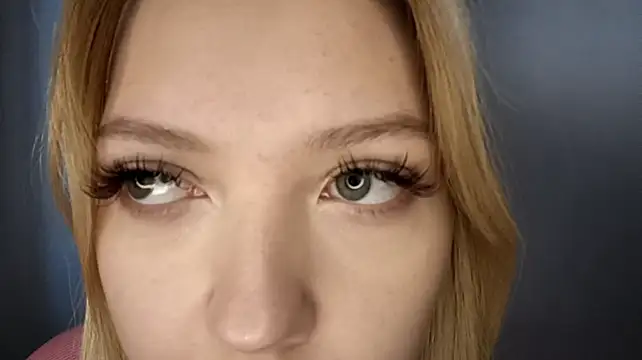 ChantellStremmel Chat XXX in diretta