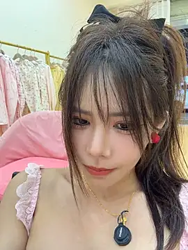 Selenaaaaa- Adlı Modelin Canlı XXX Sohbeti
