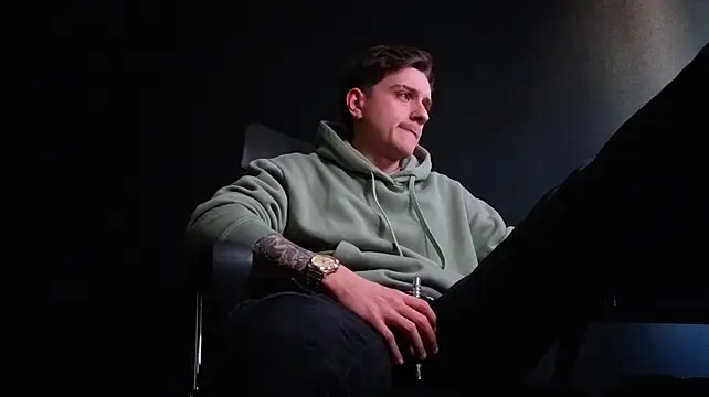 Živý XXX chat FelixStarkk