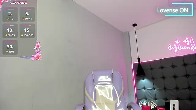 scarletcherry18n Live XXX chat