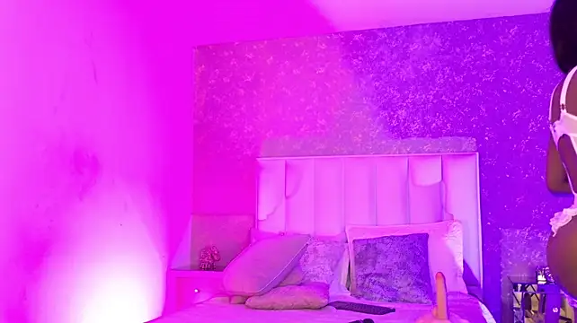 AmyRider_ Adlı Modelin Canlı XXX Sohbeti