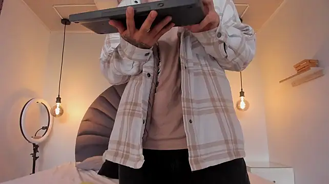 Chatroom XXX en direct de JackSavage_