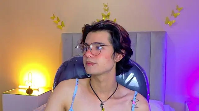 Derek_Sinn's Live XXX Chat