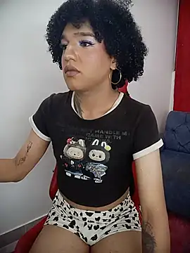 JOSSH_777 Show in webcam