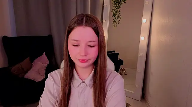 RileyBloomss Live XXX-chat