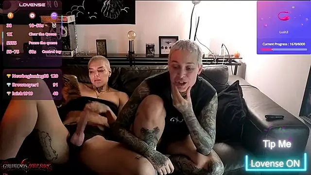 GirlfriendsAfterDark's Webcam Show