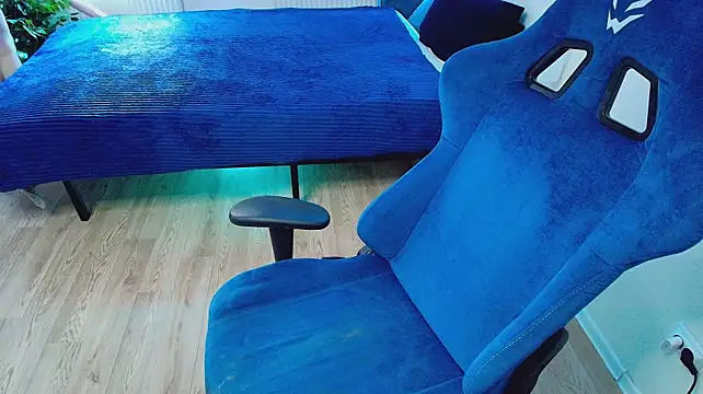 CranberryHot Adlı Modelin Canlı XXX Sohbeti