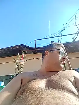 ADRIAN_ADI40 Chat XXX live