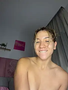 Aliice_Smithx Chat XXX in diretta
