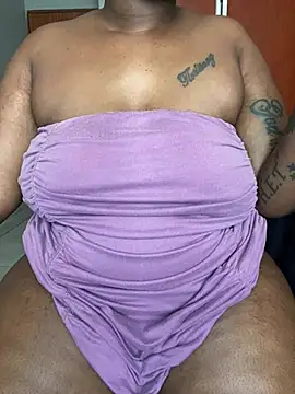 fatpussydallx – Naživo XXX chat