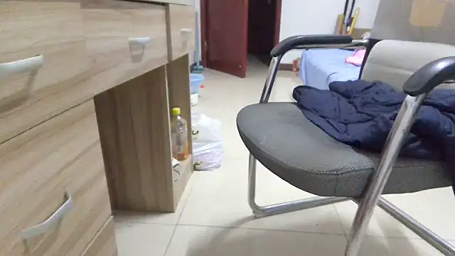 huzi518 Show Webcam