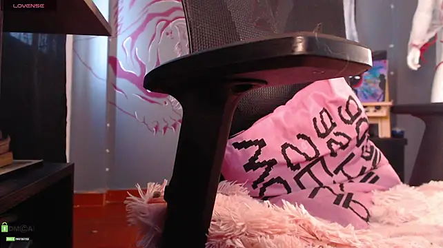 แชท XXX สดของ Regina_Iris