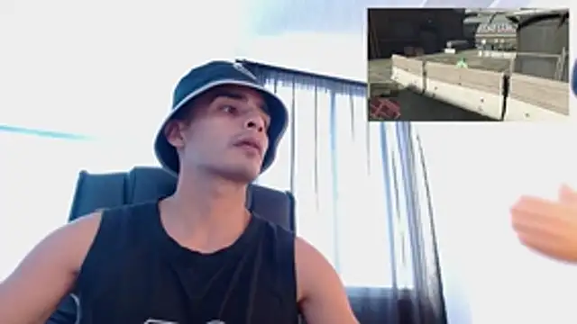 Bad_Boy_Carter69 Adlı Modelin Canlı XXX Sohbeti