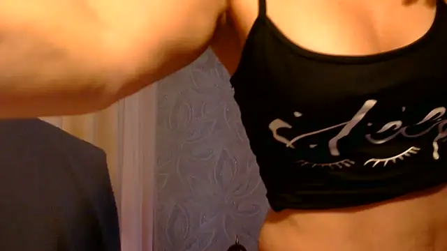 LuciaSnowy's Live XXX Chat