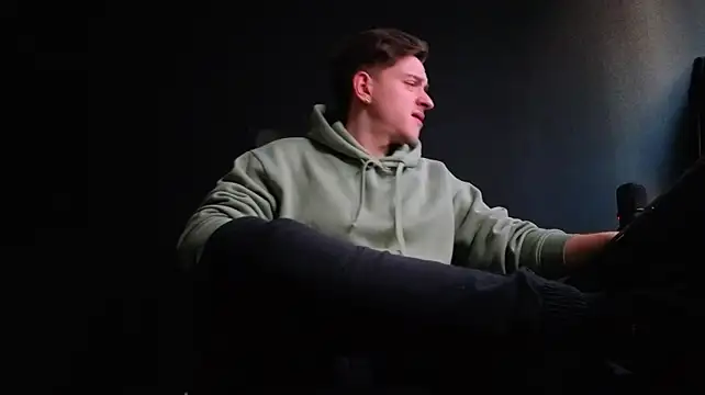 FelixStarkk Live XXX-Chat