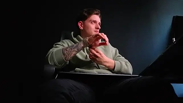 FelixStarkk – Live XXX-chat
