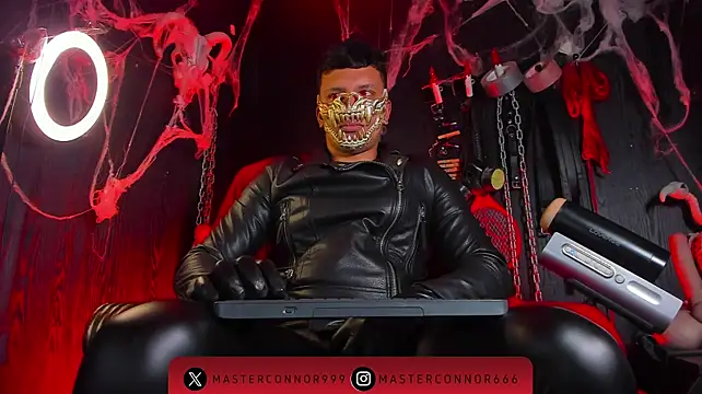 Master_Connor_BDSM – Naživo XXX chat