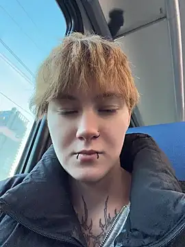 IceMur's Live XXX Chat