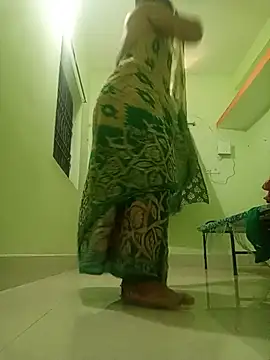 Hotneha07 现场XXX聊天