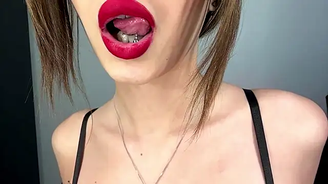 AngellaOlano's Live XXX Chat
