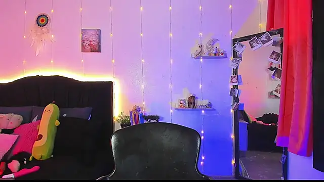 Chat XXX en directo de alisson_zafiro_