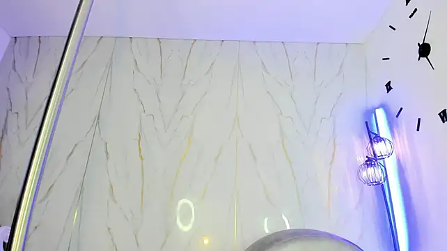ViolettaNaughty Chat XXX in diretta